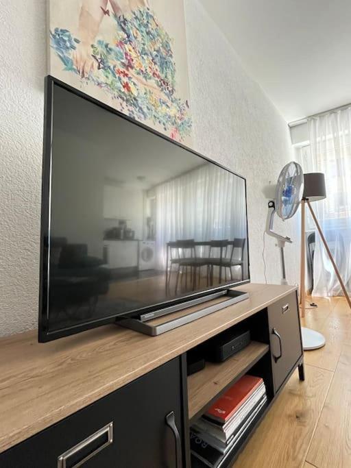 85M2 Au Centre-Ville A 2 Pas Du Jet D'Eau Geneva Ngoại thất bức ảnh
